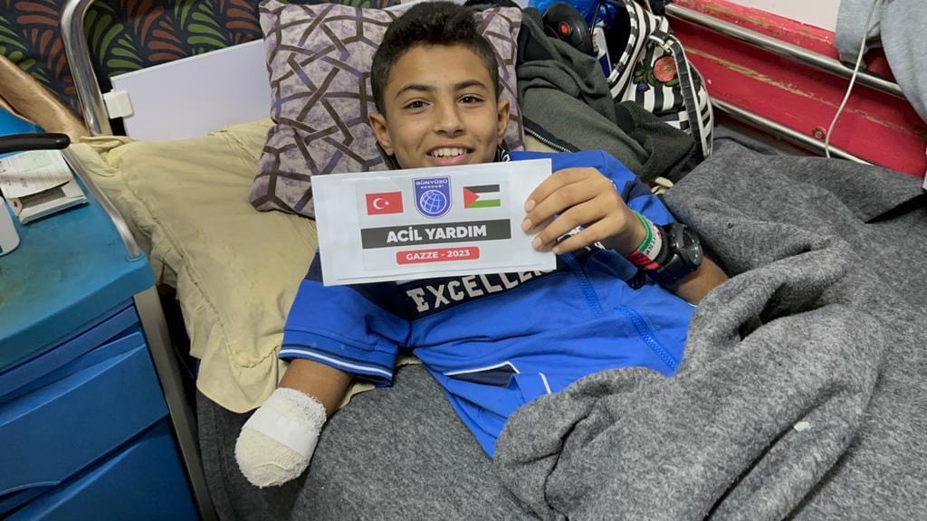 GAZZE YARDIM BEKLİYOR